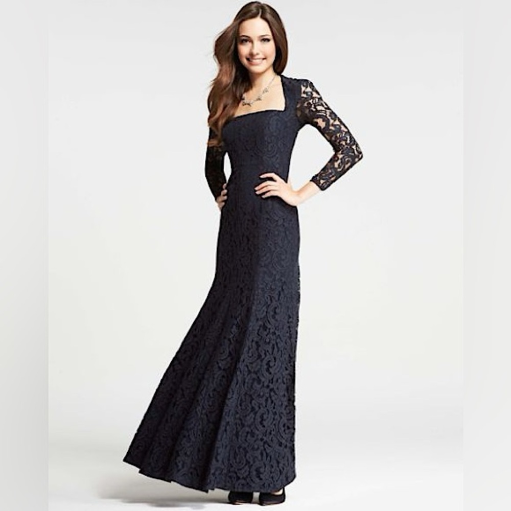 Elegant Navy Lace Gown with Long Sleeves